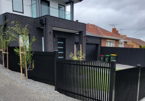 blade-fence-april-22